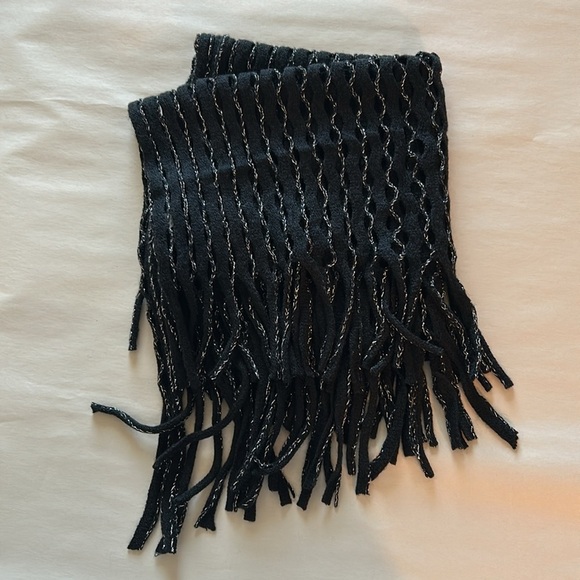 NWOT infinity scarf with fringe One Size fits all Black with Silver threads - Picture 1 of 6